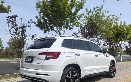 Skoda Karoq I, 2022 год, 1 858 000 рублей, 4 фотография
