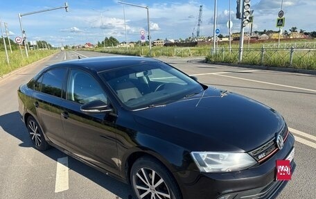 Volkswagen Jetta VI, 2015 год, 909 000 рублей, 1 фотография