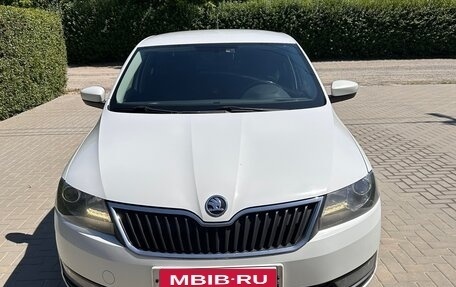 Skoda Rapid I, 2018 год, 1 600 000 рублей, 1 фотография