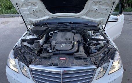 Mercedes-Benz E-Класс, 2011 год, 1 490 000 рублей, 16 фотография