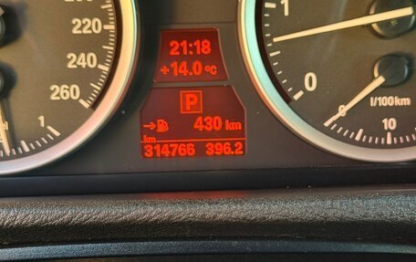 BMW X6, 2011 год, 2 700 000 рублей, 17 фотография