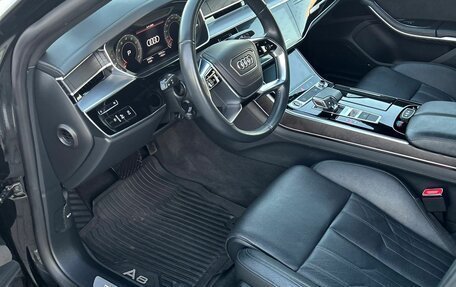 Audi A8, 2021 год, 4 800 000 рублей, 17 фотография