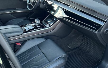 Audi A8, 2021 год, 4 800 000 рублей, 25 фотография