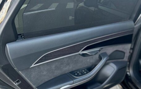 Audi A8, 2021 год, 4 800 000 рублей, 32 фотография