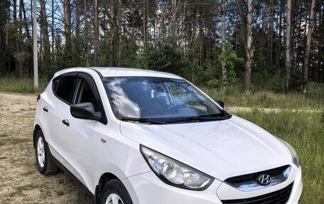 Hyundai ix35 I рестайлинг, 2012 год, 970 000 рублей, 3 фотография