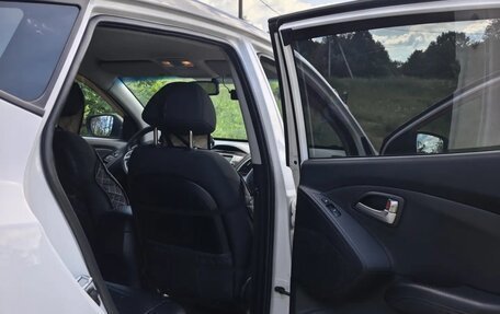Hyundai ix35 I рестайлинг, 2012 год, 970 000 рублей, 12 фотография