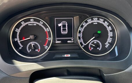 Skoda Rapid I, 2018 год, 1 600 000 рублей, 9 фотография