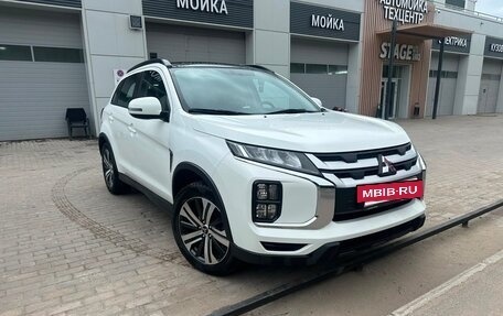 Mitsubishi ASX I рестайлинг, 2022 год, 2 250 000 рублей, 3 фотография