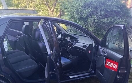 Ford Focus IV, 2004 год, 110 000 рублей, 4 фотография