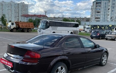 Dodge Stratus II, 2002 год, 160 000 рублей, 4 фотография