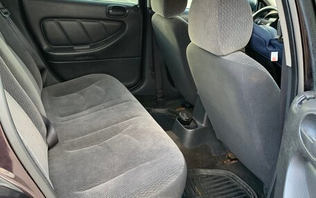 Dodge Stratus II, 2002 год, 160 000 рублей, 16 фотография