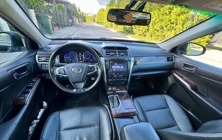 Toyota Camry, 2017 год, 2 190 000 рублей, 9 фотография