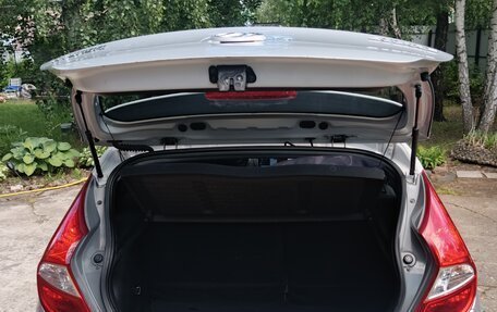 Hyundai Solaris II рестайлинг, 2012 год, 730 000 рублей, 9 фотография