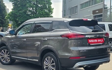 Geely Atlas, 2022 год, 1 999 000 рублей, 3 фотография