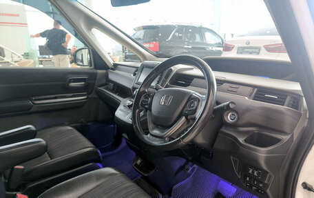 Honda Freed II, 2019 год, 1 450 000 рублей, 20 фотография