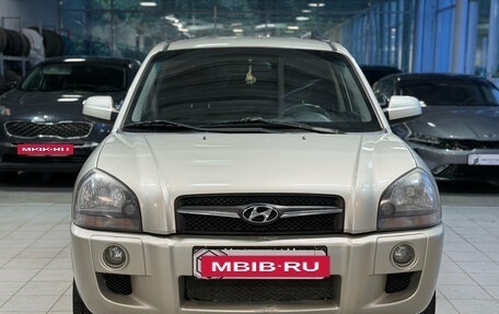 Hyundai Tucson III, 2008 год, 949 000 рублей, 2 фотография