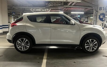 Nissan Juke II, 2012 год, 900 000 рублей, 14 фотография