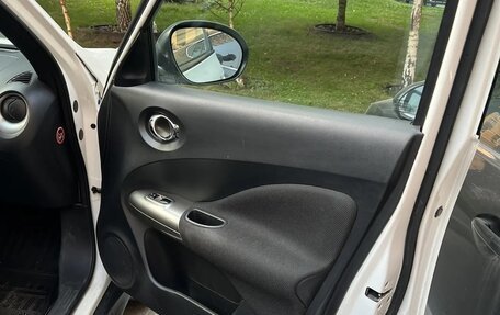 Nissan Juke II, 2012 год, 900 000 рублей, 18 фотография