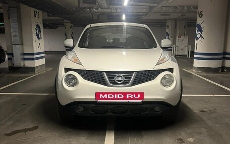 Nissan Juke II, 2012 год, 900 000 рублей, 8 фотография