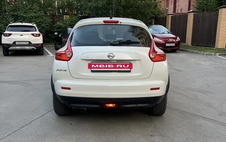 Nissan Juke II, 2012 год, 900 000 рублей, 19 фотография