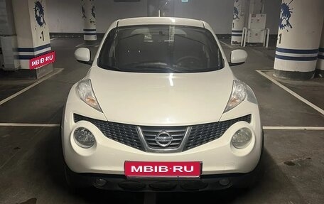Nissan Juke II, 2012 год, 900 000 рублей, 7 фотография