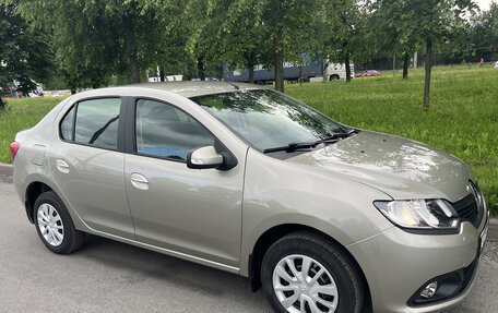 Renault Logan II, 2015 год, 570 000 рублей, 2 фотография