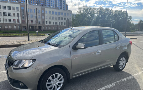 Renault Logan II, 2015 год, 570 000 рублей, 13 фотография