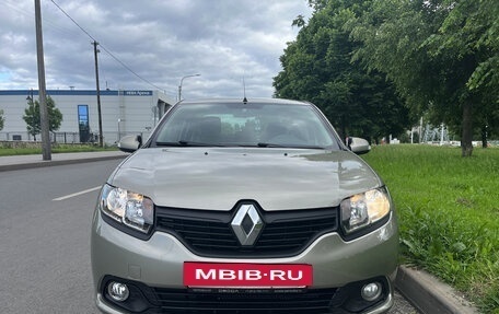 Renault Logan II, 2015 год, 570 000 рублей, 4 фотография