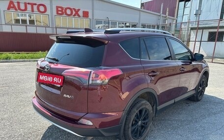 Toyota RAV4, 2017 год, 2 350 000 рублей, 5 фотография