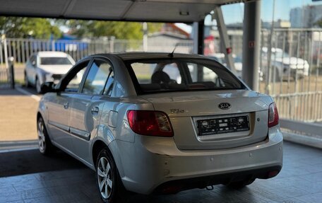KIA Rio II, 2011 год, 525 000 рублей, 6 фотография