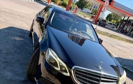 Mercedes-Benz E-Класс, 2013 год, 1 300 000 рублей, 7 фотография