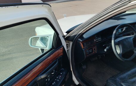 Cadillac DeVille VIII, 1995 год, 1 650 000 рублей, 13 фотография