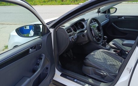 Volkswagen Jetta VI, 2017 год, 885 000 рублей, 18 фотография