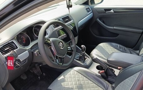 Volkswagen Jetta VI, 2017 год, 885 000 рублей, 13 фотография