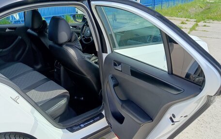 Volkswagen Jetta VI, 2017 год, 885 000 рублей, 27 фотография