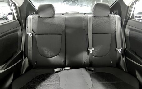 Hyundai Solaris II рестайлинг, 2012 год, 850 000 рублей, 16 фотография