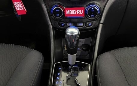 Hyundai Solaris II рестайлинг, 2012 год, 850 000 рублей, 12 фотография
