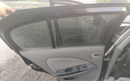 Nissan Almera, 2001 год, 100 000 рублей, 6 фотография