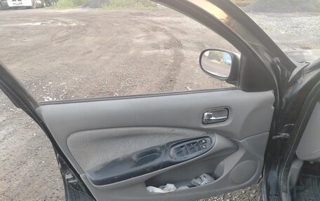 Nissan Almera, 2001 год, 100 000 рублей, 7 фотография