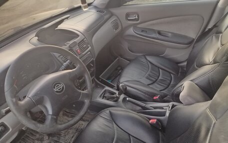 Nissan Almera, 2001 год, 100 000 рублей, 8 фотография
