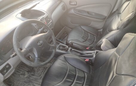 Nissan Almera, 2001 год, 100 000 рублей, 9 фотография