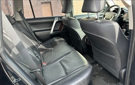 Toyota Land Cruiser Prado 150 рестайлинг 2, 2014 год, 2 890 000 рублей, 16 фотография