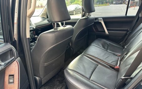 Toyota Land Cruiser Prado 150 рестайлинг 2, 2014 год, 2 890 000 рублей, 15 фотография