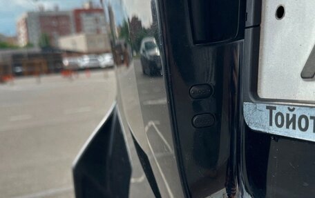 Toyota Land Cruiser Prado 150 рестайлинг 2, 2014 год, 2 890 000 рублей, 26 фотография