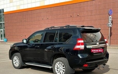 Toyota Land Cruiser Prado 150 рестайлинг 2, 2014 год, 2 890 000 рублей, 34 фотография