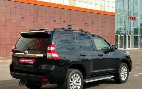 Toyota Land Cruiser Prado 150 рестайлинг 2, 2014 год, 2 890 000 рублей, 32 фотография