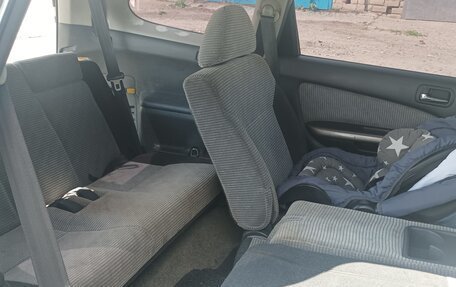 Honda Stream I рестайлинг, 2001 год, 429 000 рублей, 19 фотография