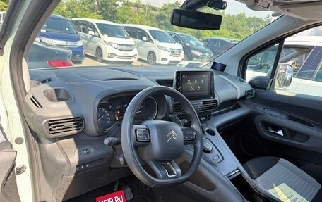 Citroen Berlingo III, 2019 год, 1 745 000 рублей, 23 фотография