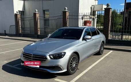 Mercedes-Benz E-Класс, 2021 год, 5 200 000 рублей, 4 фотография