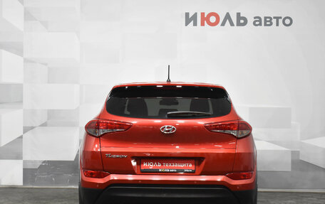 Hyundai Tucson III, 2016 год, 2 000 000 рублей, 5 фотография